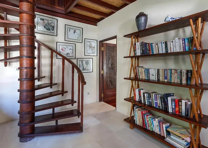 Villa Arimbi